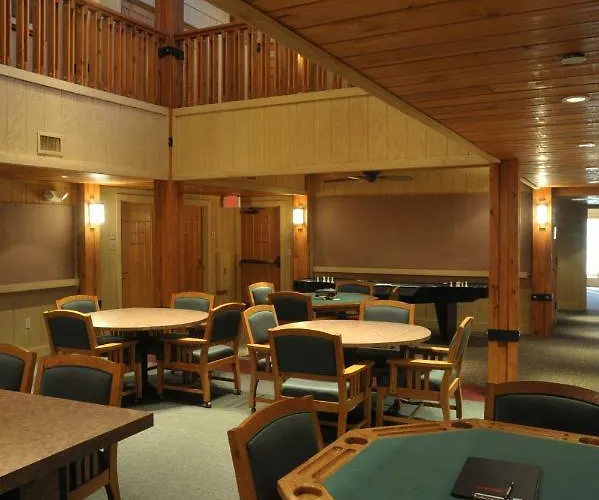 Lodge Postoak And Retreat Tulsa